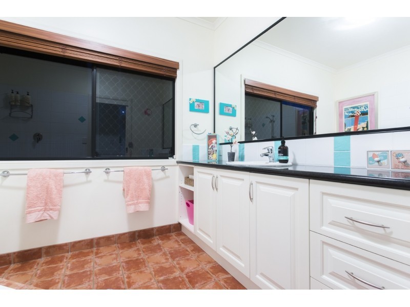 45 Tropic Road, Cannonvale QLD 4802