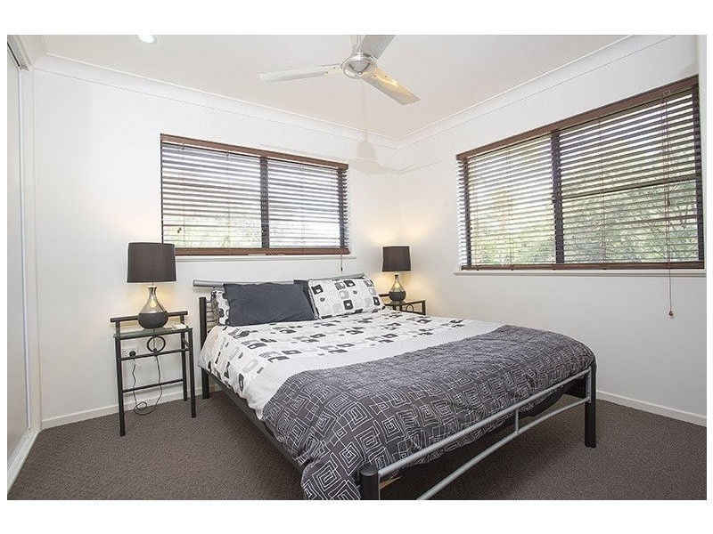 17 Melba Street, Armstrong Beach QLD 4737