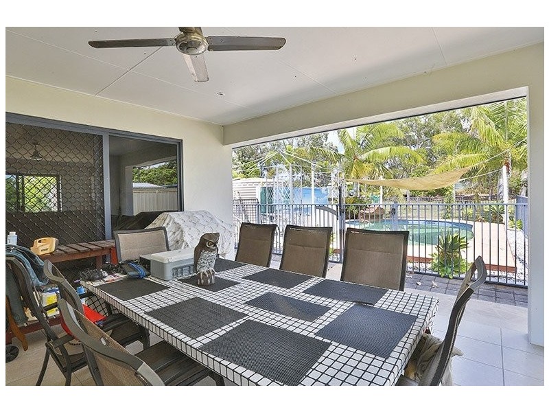 17 Melba Street, Armstrong Beach QLD 4737