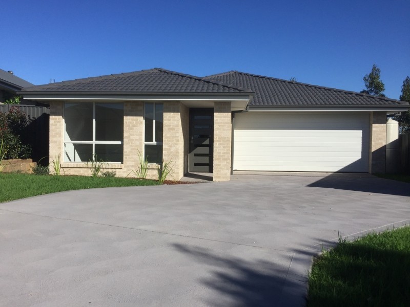 9 Radiant Avenue, Largs NSW 2320