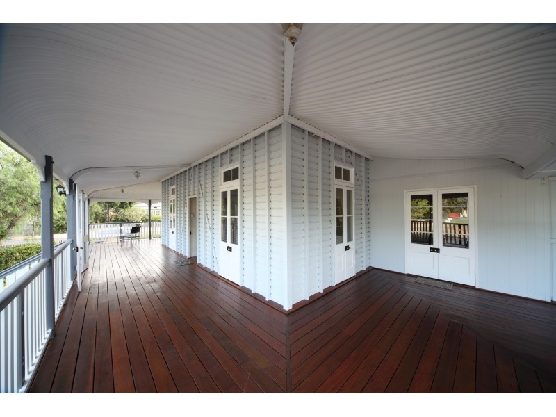79 Borilla Street, Emerald QLD 4720