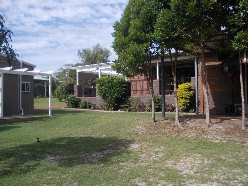 8 Carlo Road, Rainbow Beach QLD 4581