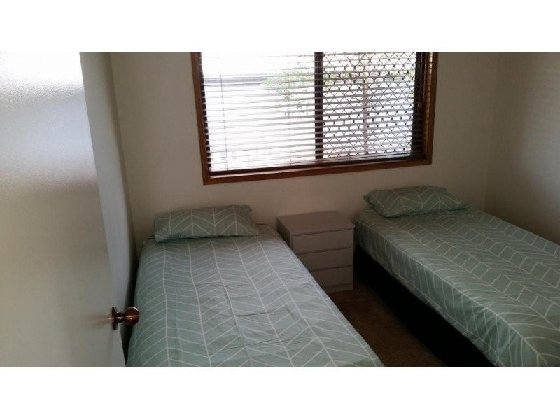 8 Carlo Road, Rainbow Beach QLD 4581