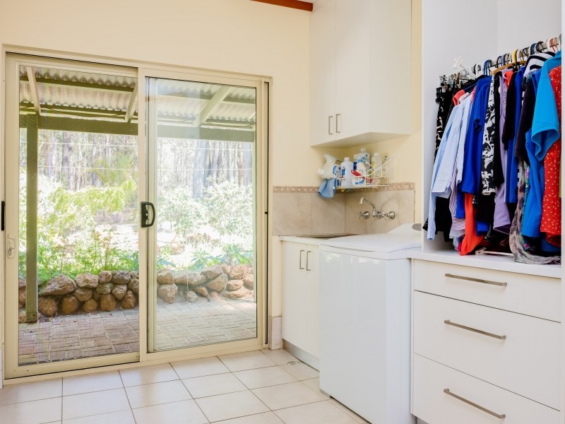 97 Barbarich Drive, Gidgegannup WA 6083