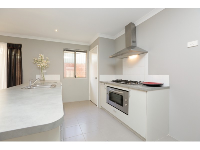 35 Blaxland Terrace, Baldivis WA 6171