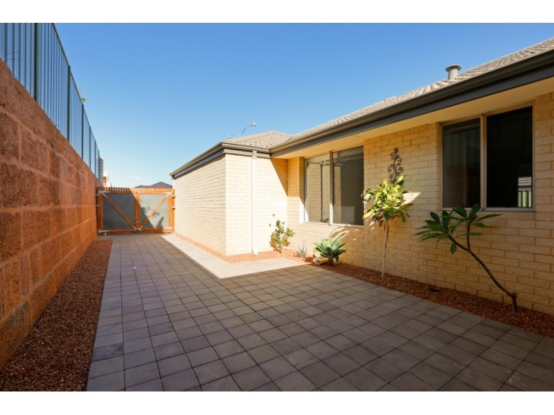 35 Blaxland Terrace, Baldivis WA 6171