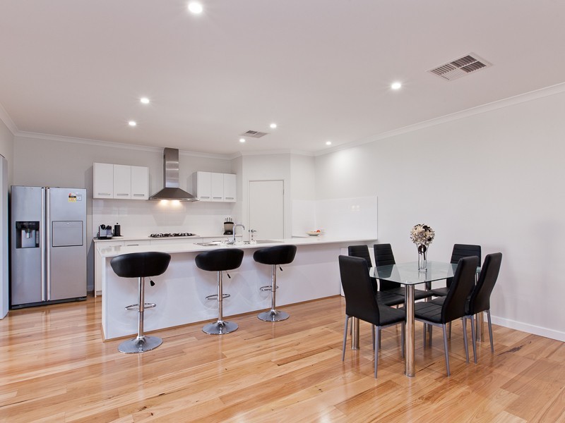 99A Cleopatra Street, Palmyra WA 6157