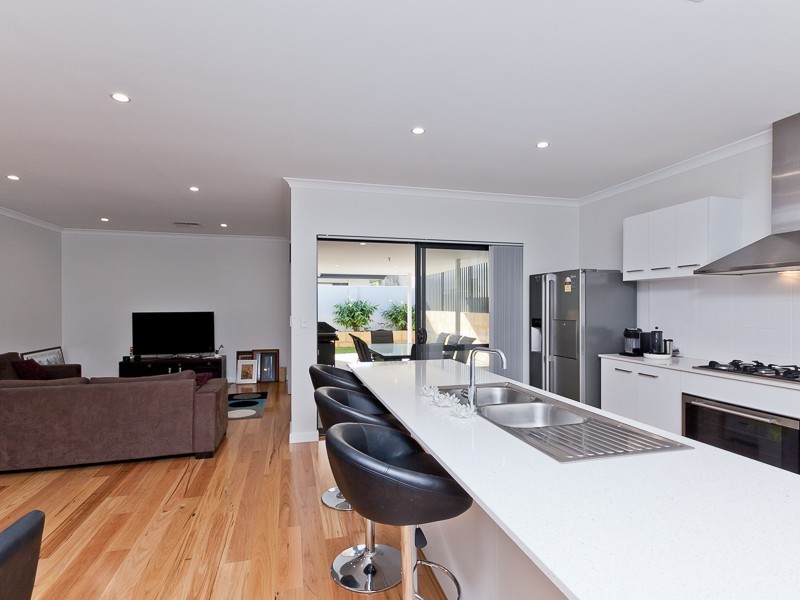 99A Cleopatra Street, Palmyra WA 6157