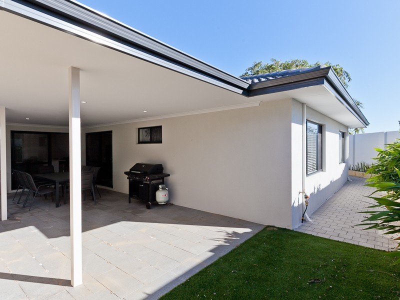 99A Cleopatra Street, Palmyra WA 6157