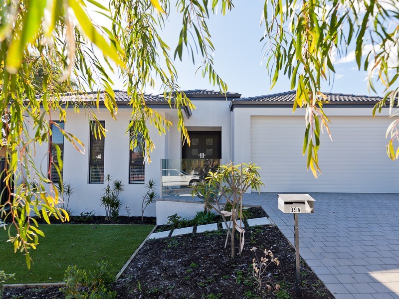 99A Cleopatra Street, Palmyra WA 6157