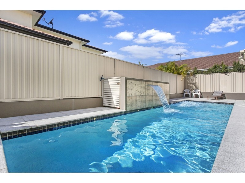 4 Freya Court, Newport QLD 4020