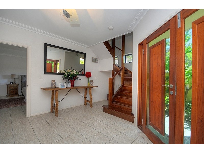1/11 Surf Street, Mermaid Beach QLD 4218