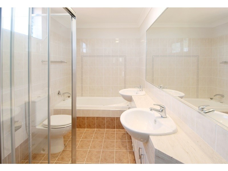 1/11 Surf Street, Mermaid Beach QLD 4218