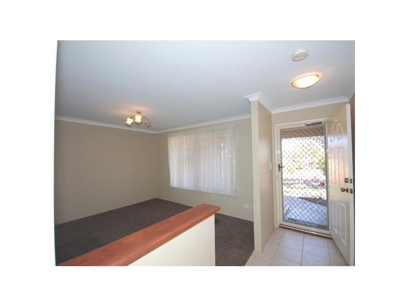 25 Valley Views Drive, Landsdale WA 6065