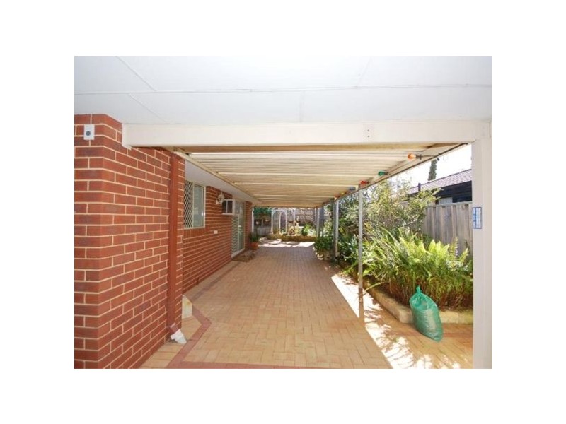 25 Valley Views Drive, Landsdale WA 6065