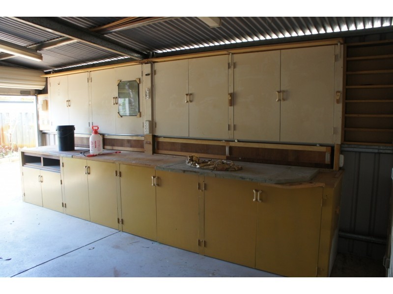 25 Valley Views Drive, Landsdale WA 6065