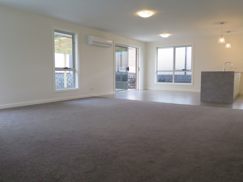 2/2 Brigalow Street, Legana TAS 7277