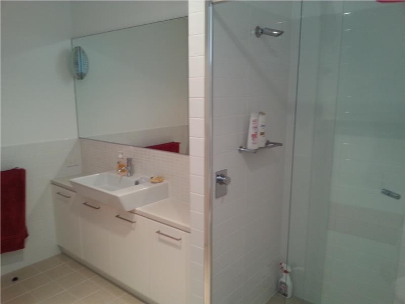 1/2-5 Flinders Parade, Victor Harbor SA 5211