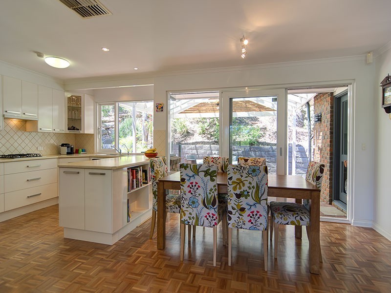 9 Crowsnest Court, Coromandel Valley SA 5051