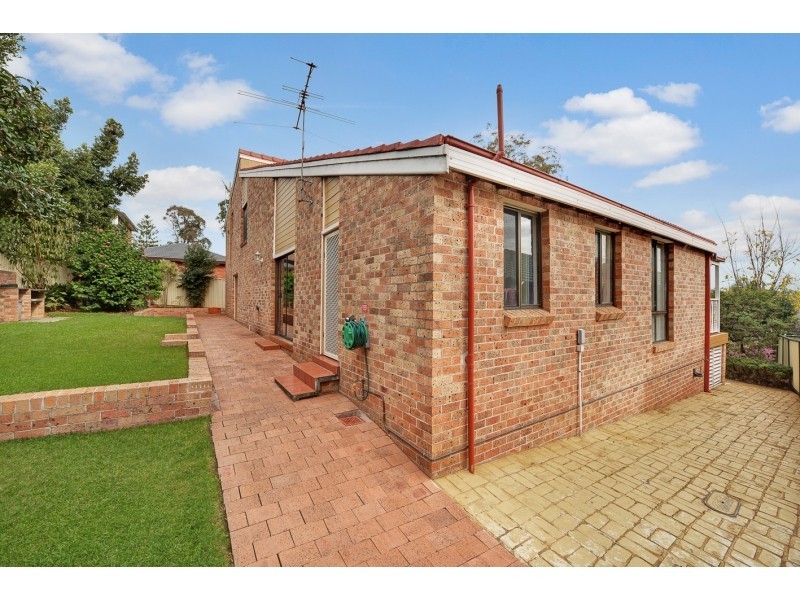 3 Robin Place, Ingleburn NSW 2565