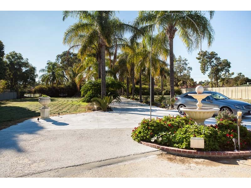 127 Kenwick Road, Kenwick WA 6107