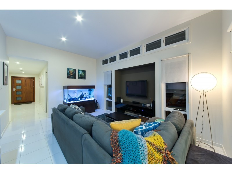 60 Frogmouth Circuit, Mountain Creek QLD 4557