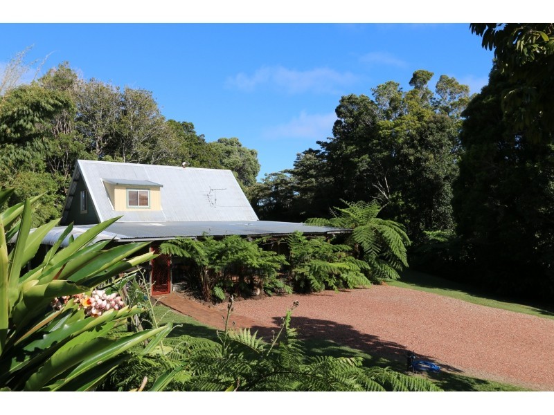 28 Bellview Drive, Ravenshoe QLD 4888