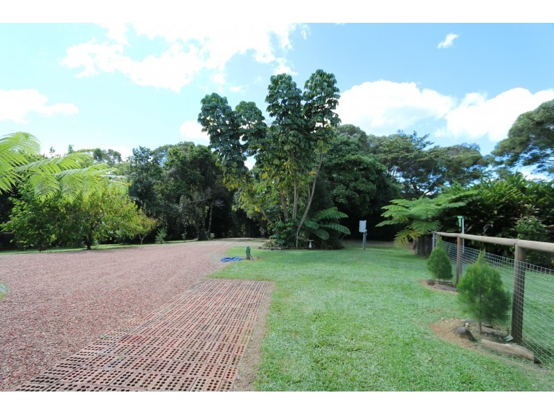 28 Bellview Drive, Ravenshoe QLD 4888