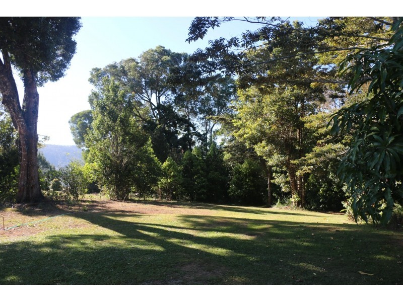 28 Bellview Drive, Ravenshoe QLD 4888