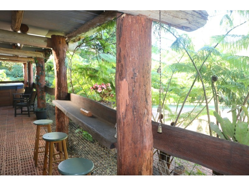 28 Bellview Drive, Ravenshoe QLD 4888