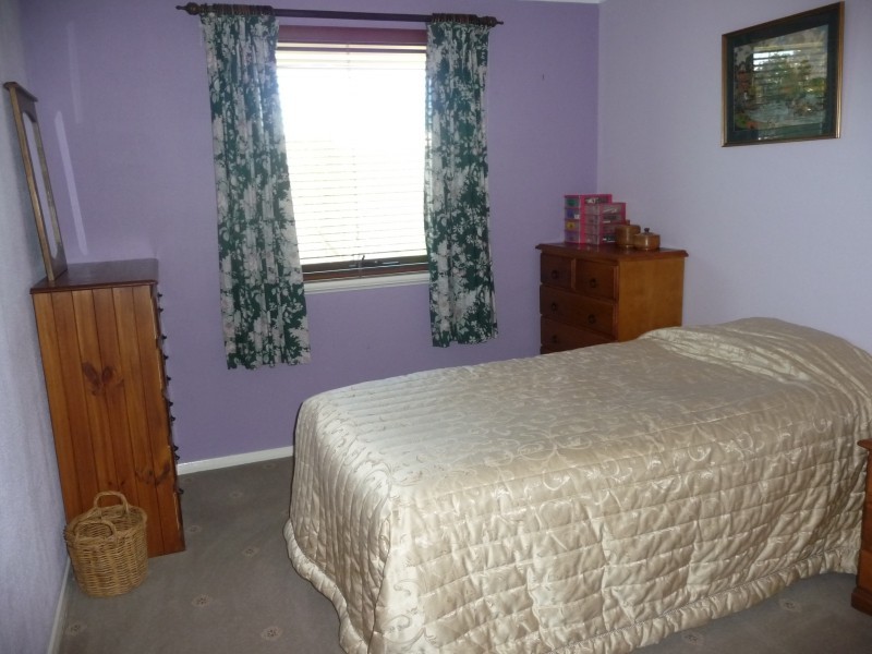 92 Pink Lake Road, Sinclair WA 6450