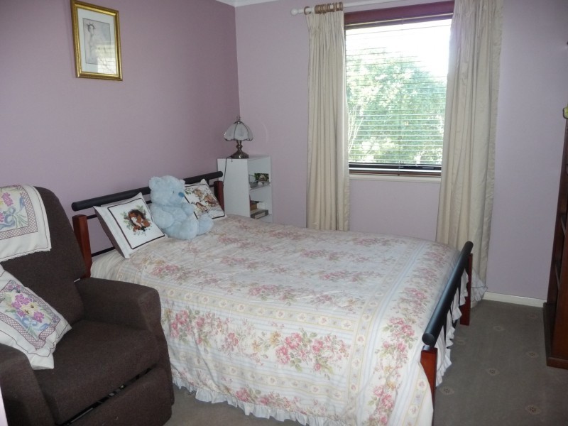 92 Pink Lake Road, Sinclair WA 6450