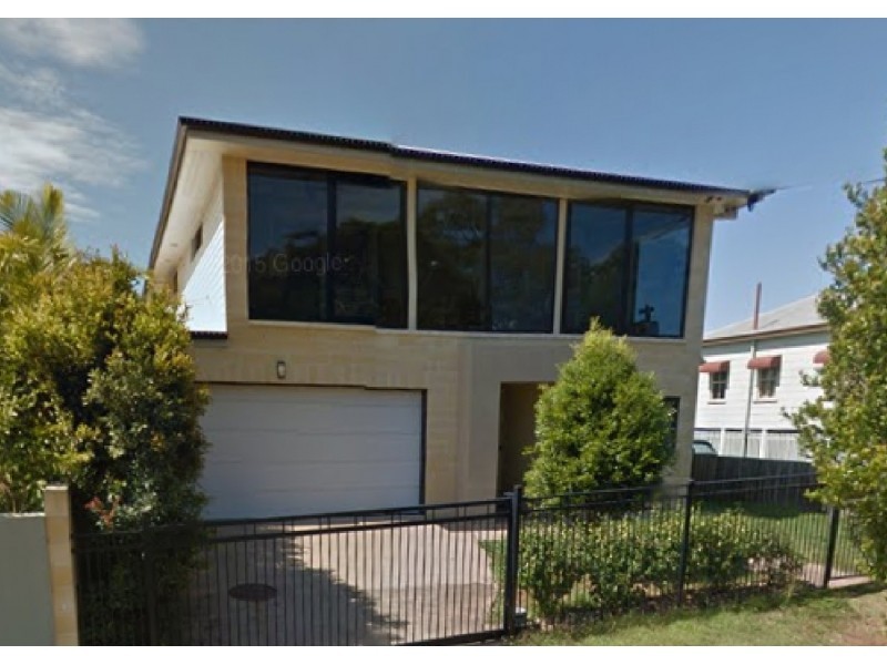 211 Brighton Road, Sandgate QLD 4017