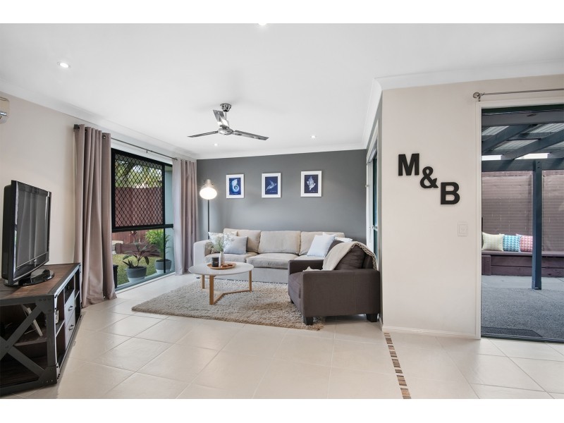 1/146 Greenacre Drive, Parkwood QLD 4214