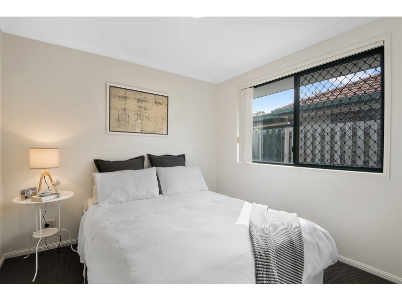 1/146 Greenacre Drive, Parkwood QLD 4214