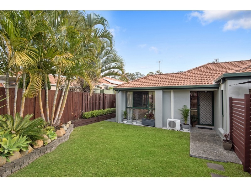 1/146 Greenacre Drive, Parkwood QLD 4214