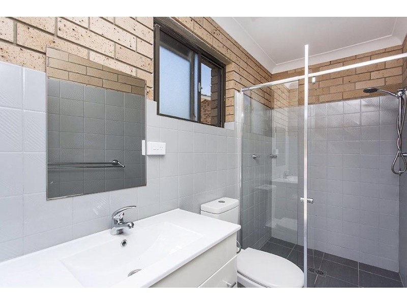 24 Lewis Street, Old Bar NSW 2430