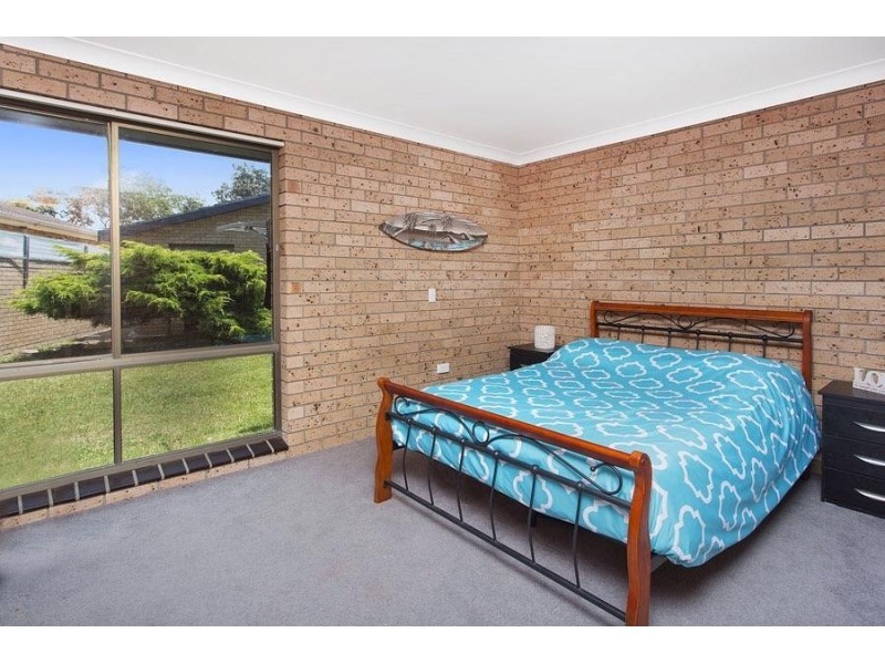 24 Lewis Street, Old Bar NSW 2430
