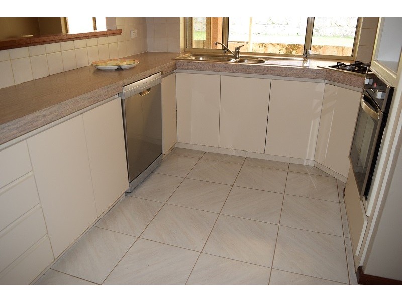 11 Tees Court, Mindarie WA 6030