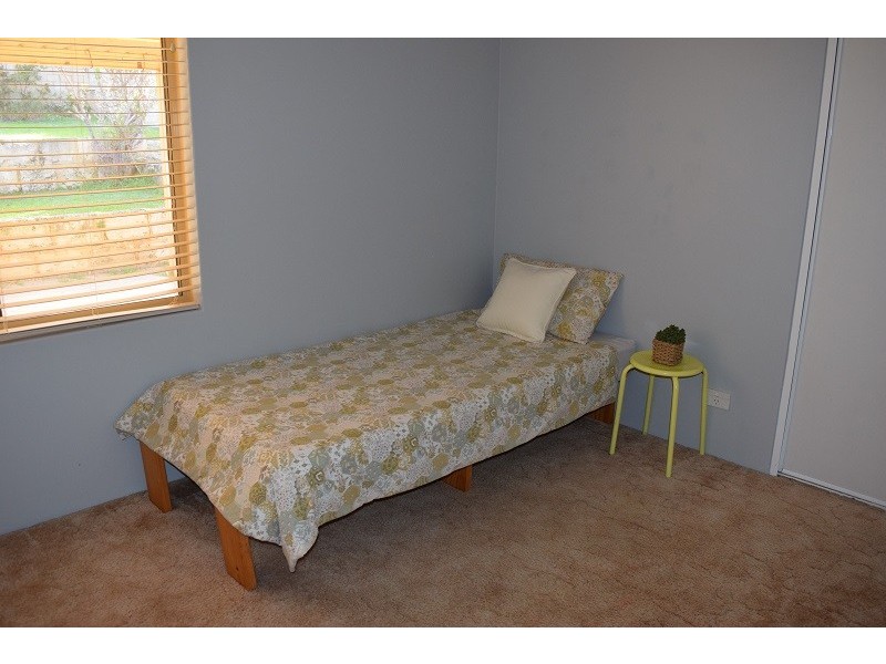 11 Tees Court, Mindarie WA 6030