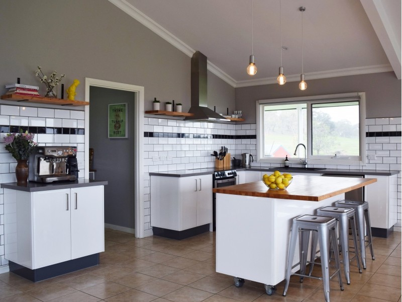 140 Gaaschs Road, Harcourt VIC 3453