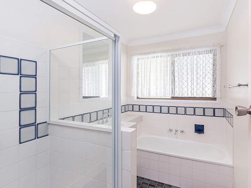 138 Spitfire Avenue, Strathpine QLD 4500