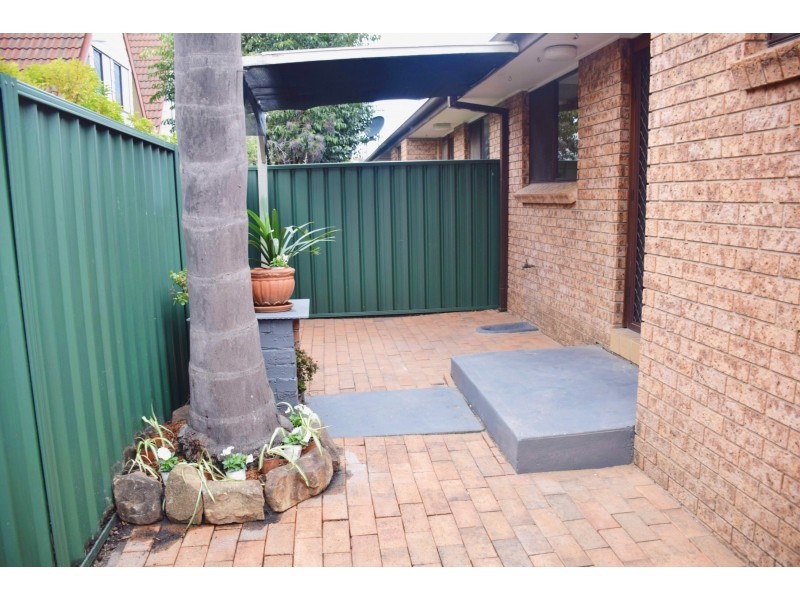 13/45 Rudd Road, Leumeah NSW 2560