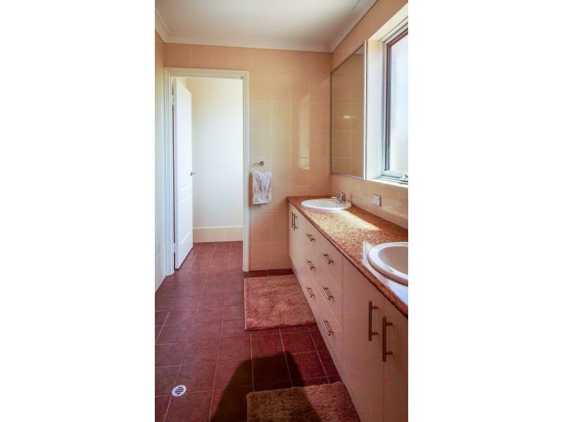 70 King Road, East Bunbury WA 6230