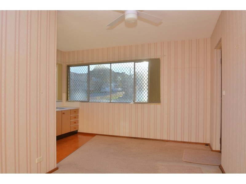 1/8 Mandalong Road, Adamstown NSW 2289