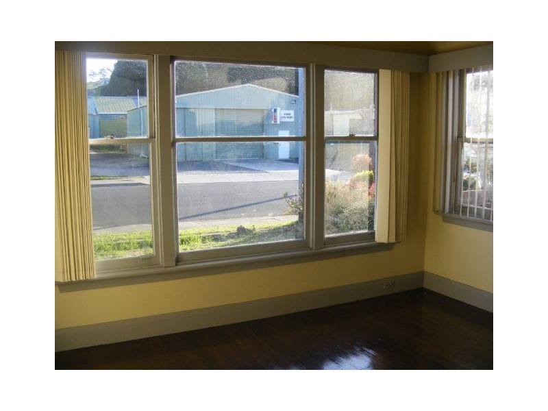 7 Thirkell Street, Cooee TAS 7320