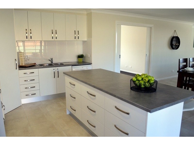 87 Golden Wattle Drive, Ulladulla NSW 2539