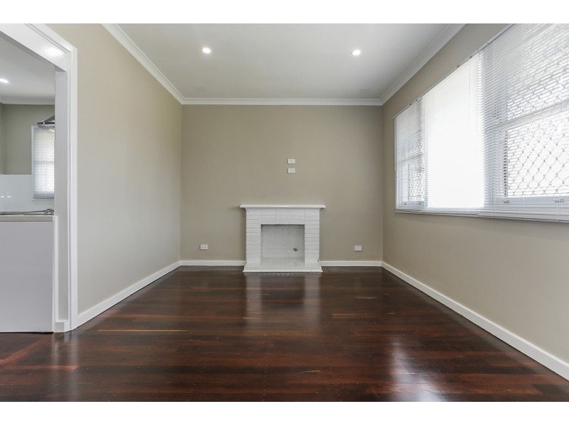 24 Burdham Way, Balga WA 6061