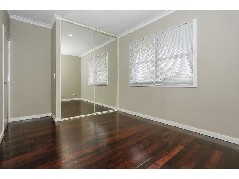 24 Burdham Way, Balga WA 6061