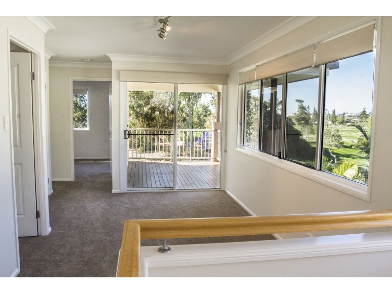 52 Lionheart Crescent, Newport QLD 4020